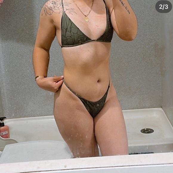 ACACIA PARADISE RAILAY SET - Picture 2 of 3